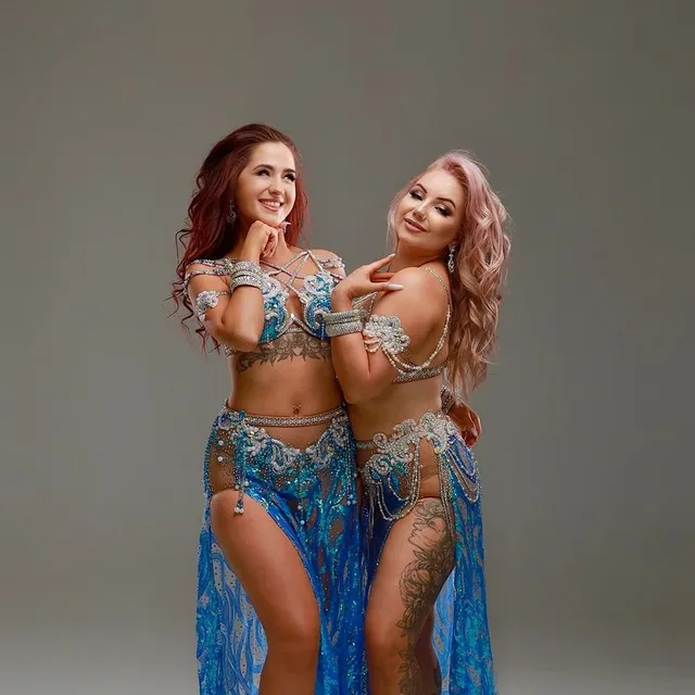Duo Bellydance Show - profesjonalny pokaz tańca brzucha na wesele, event firmowy, sylwestra i urodziny w Warszawie